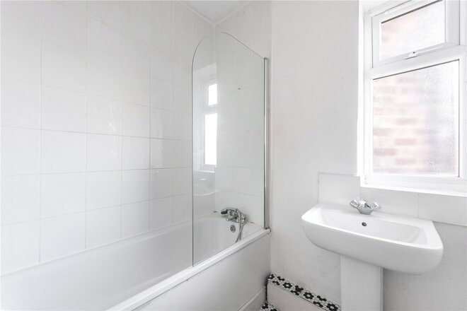 Cleveleys Road, London, E5