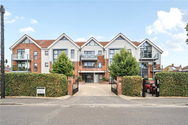 Duttons Road, Hampshire, SO51