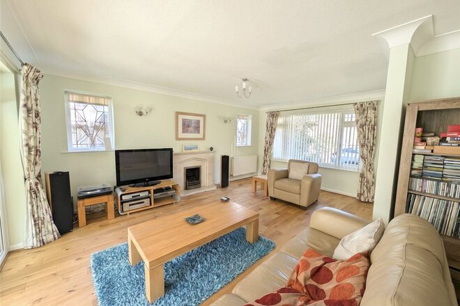 Rothesay Drive, Christchurch, BH23