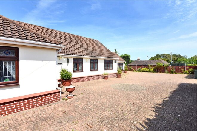 Croydon Lane, Surrey, SM7