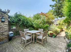 Blythe Vale, London, SE6