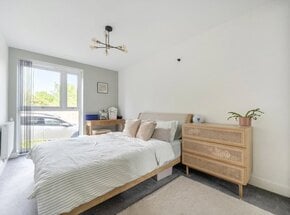 Apple Yard, London, SE20