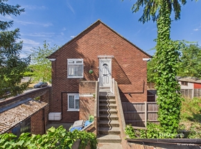 Robin Grove, Middlesex, HA3