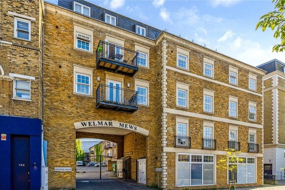 Welmar Mews, London, SW4
