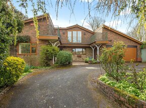 St. Andrews Gardens, Dover, CT15
