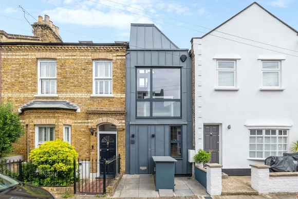 Wadham Road, London, SW15
