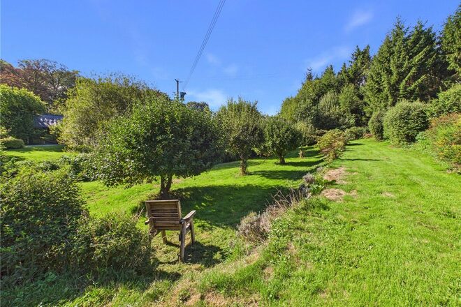 Lower Washfield, Devon, EX16