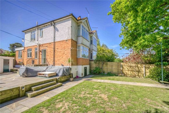 Mayfield Avenue, Poole, BH14