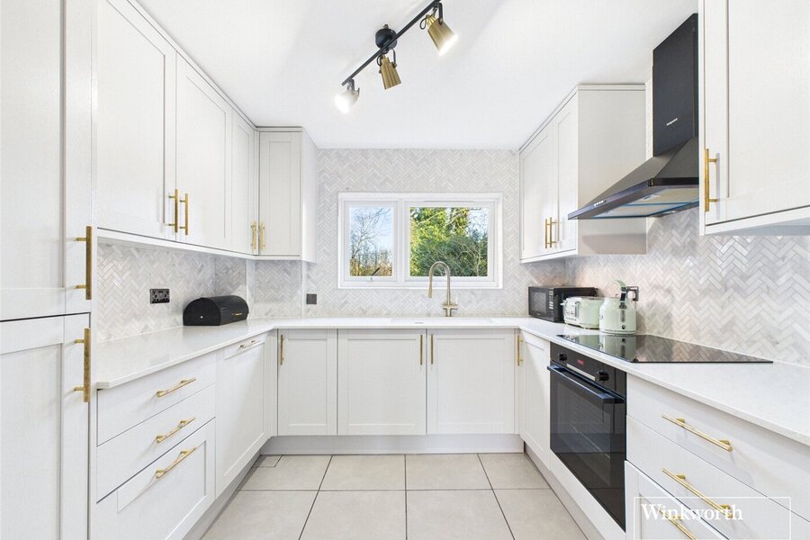 Seperate Kitchen