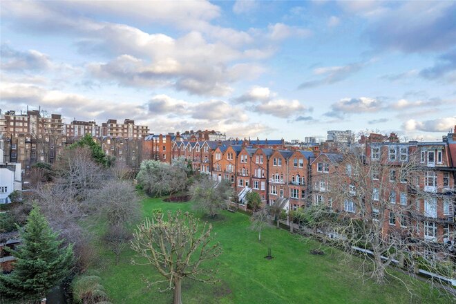 Maisemore Mansions, London, NW6