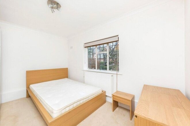 Tudor Close, London, NW3