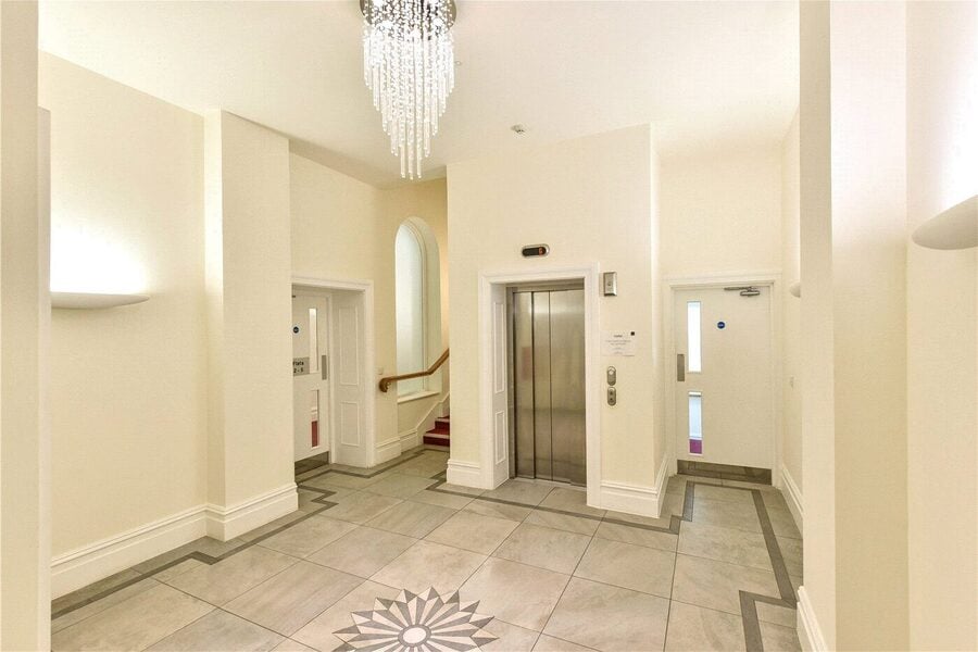 Picture No. 02