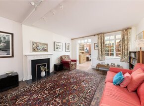 Lavington Stables, London, SW15