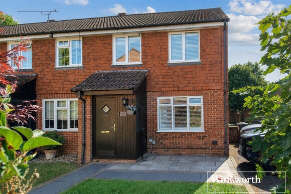 Danziger Way, Hertfordshire, WD6