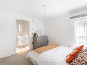Miles Street, London, SW8
