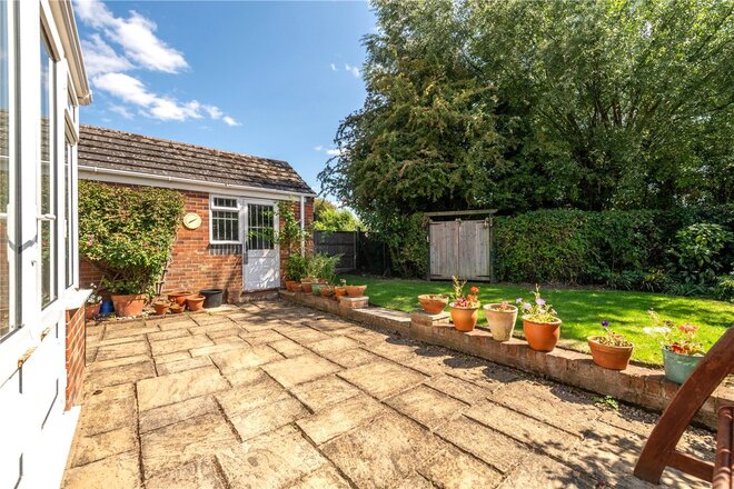 Poplar Close, Sleaford, NG34