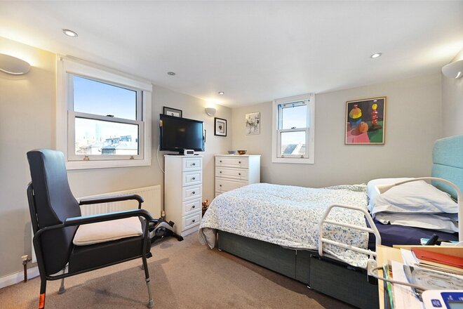 Cowper Road, London, W3