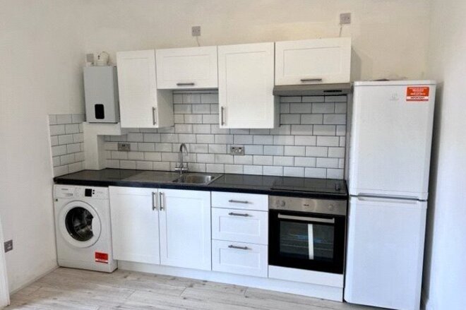 Ewell Road, Surbiton, KT6