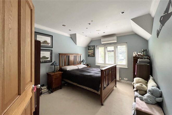 Chiltern Hill, Gerrards Cross, SL9
