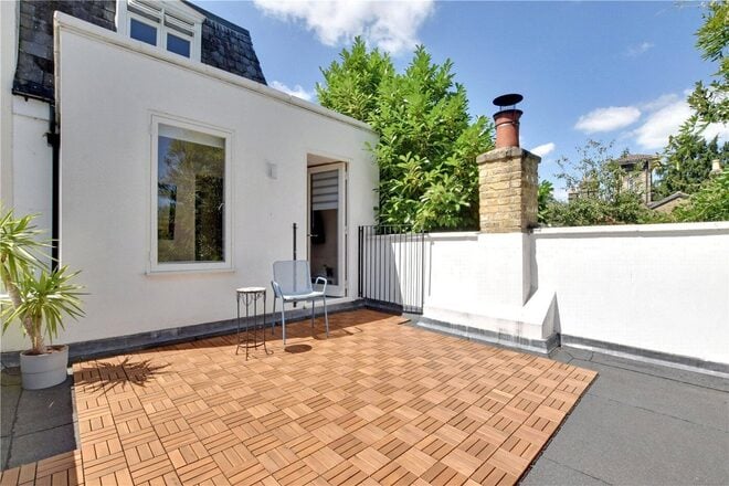 Lee Road, Blackheath, SE3