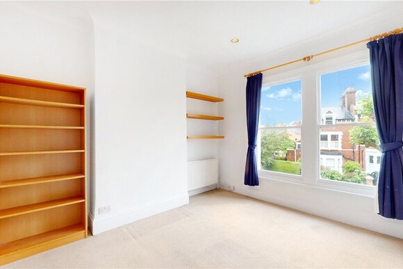Cromwell Avenue, Highgate, N6