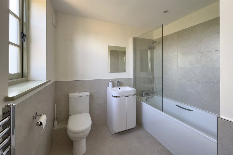 Bed 2 En-Suite