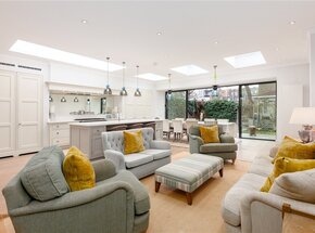 Burstock Road, London, SW15
