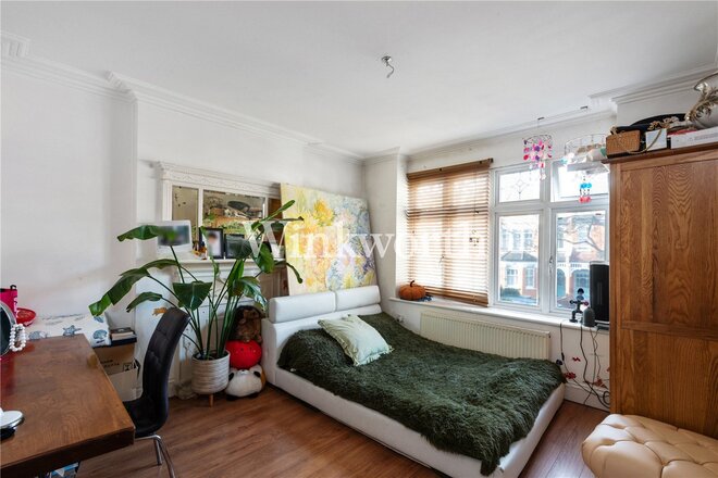 Old Park Road, London, N13