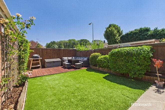 Dalby Crescent, Berkshire, RG14