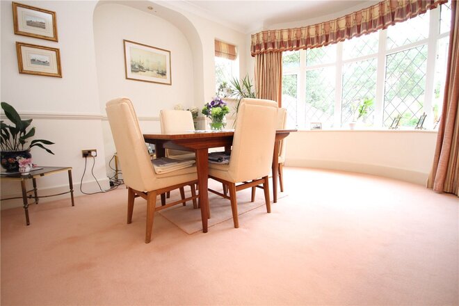 Kings Avenue, Poole, BH14