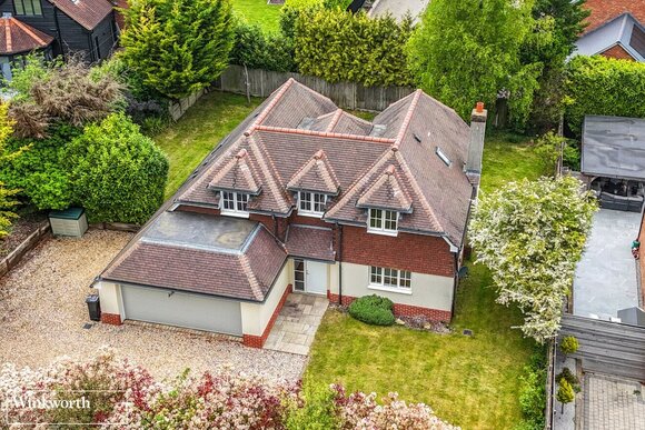 Woods Lane, Basingstoke, RG25