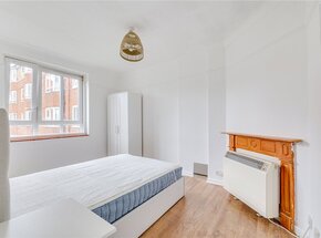 Holman Hunt House, Field Road, W6