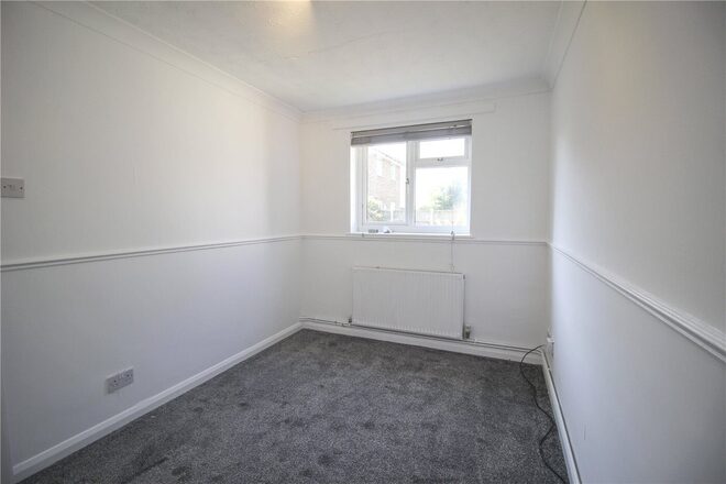 Warwick Road, Essex, SS6