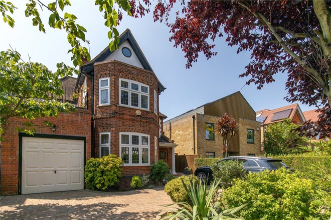 Tring Avenue, Ealing Common, W5