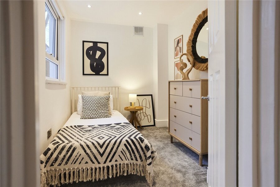 Bedroom 2 P2