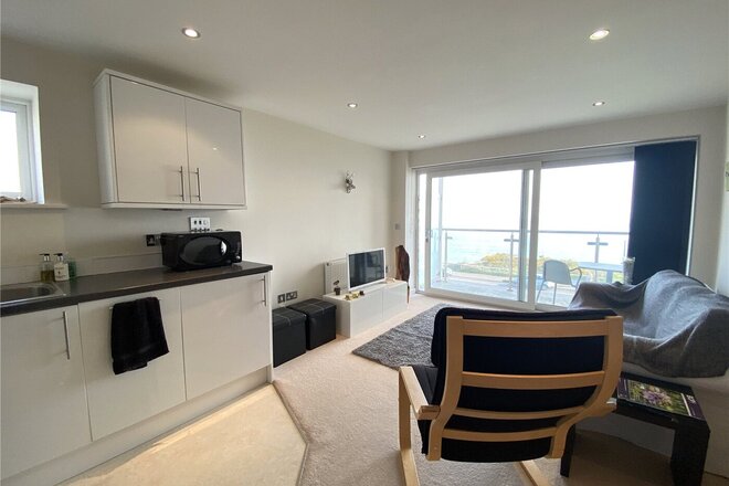 Flat E, Latitude East, Bournemouth, BH6