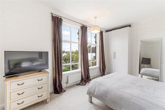 Woodwarde Road, East Dulwich, SE22