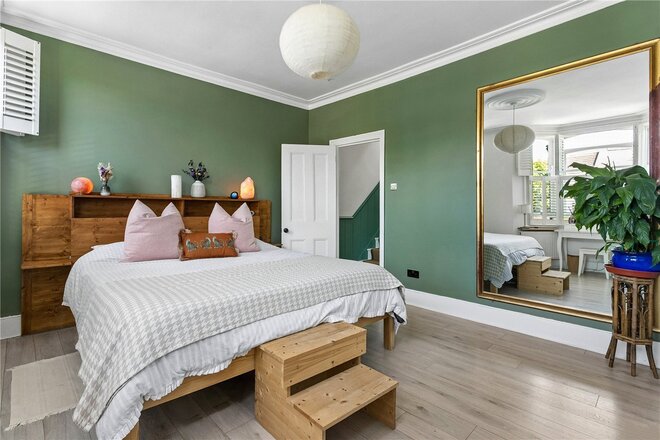 Roding Road, London, E5