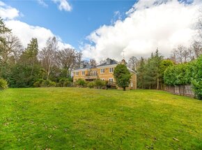 Callow Hill, Surrey, GU25