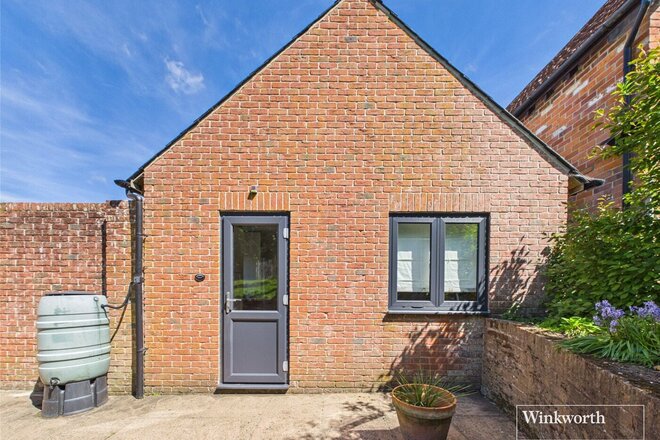 Newbury Road, Newbury, RG20