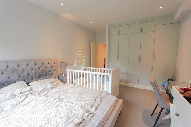 Balmoral Apartments, Westcliff On Sea, SS0