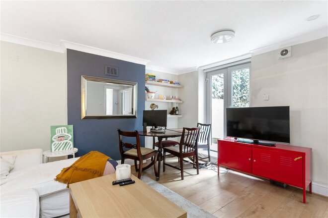 Elfort Road, London, N5