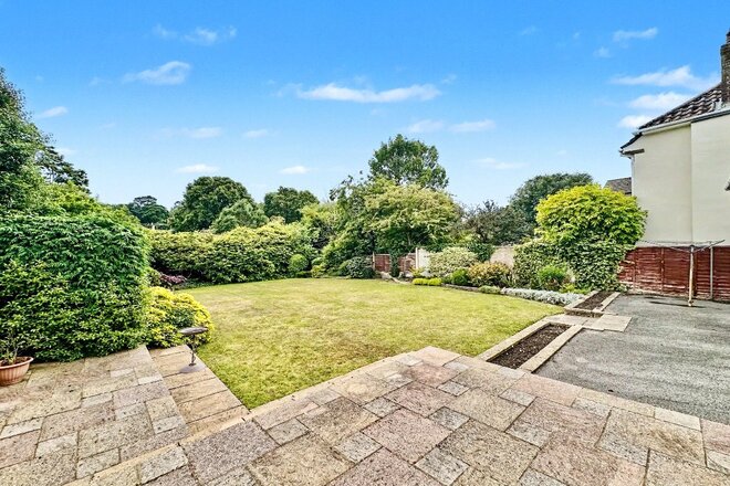 Coy Pond Road, Dorset, BH12