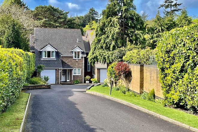 Branksome Wood Road, Dorset, BH4