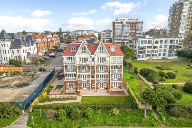 West Cliff Gardens, Dorset, BH2