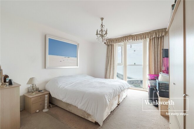 Marina Close, Bournemouth, BH5