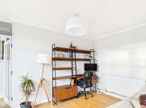 Cherry Laurel Walk, London, SW2