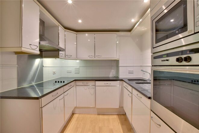 Stretton Mansions, Deptford, SE8