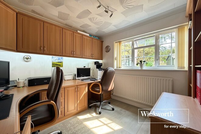 Ashley Drive South, Ringwood, BH24
