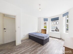 Coldershaw Road, London, W13